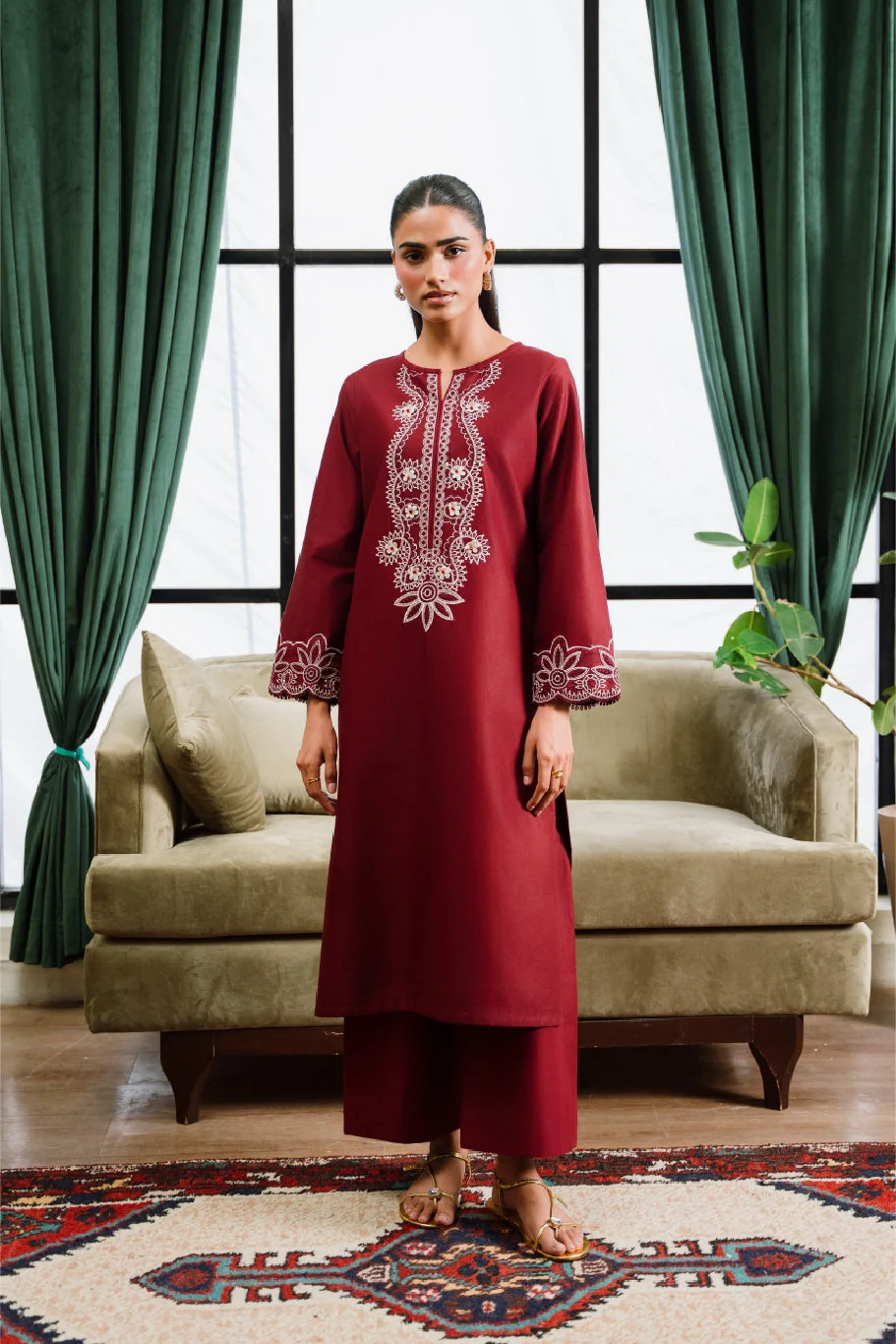Fiora 2pc Stitched Embroidered - Talia 8024