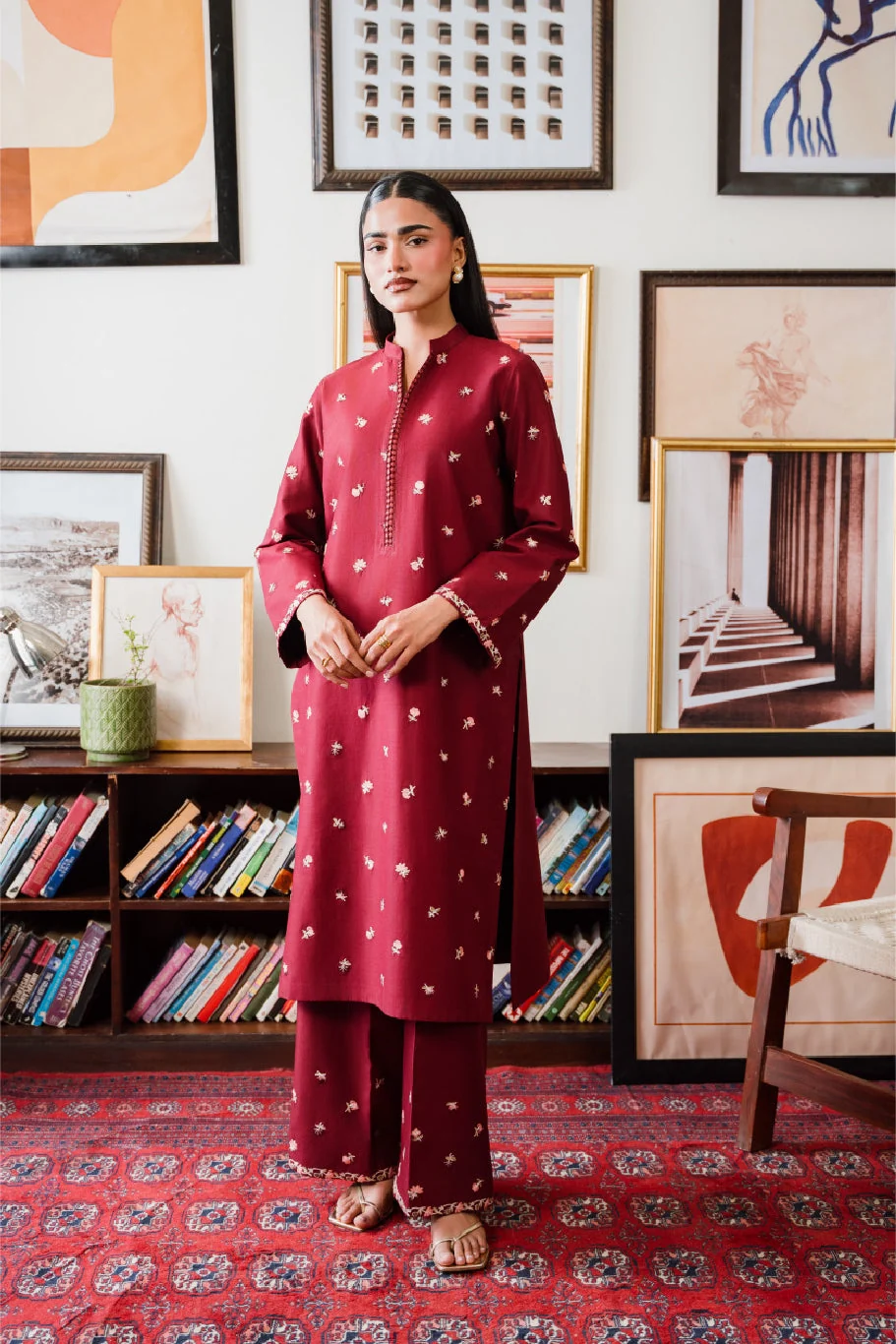 Fiora 2pc Stitched Embroidered – Zarin 8010